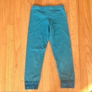 Blue legging with lace detail